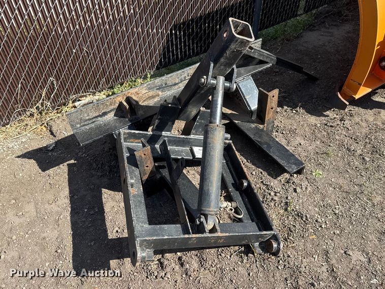 image for item ET1778 Henderson 10×42 snow plow