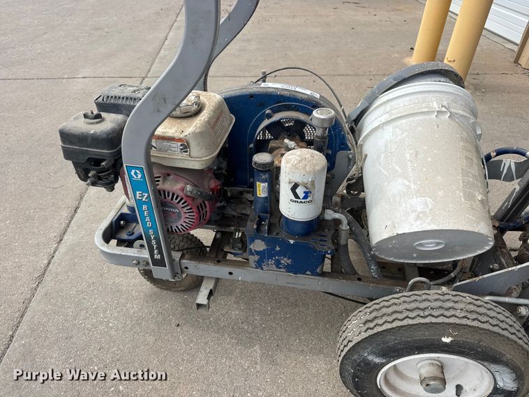 image for item ET1779 Graco Line Lazer 130HS paint striper