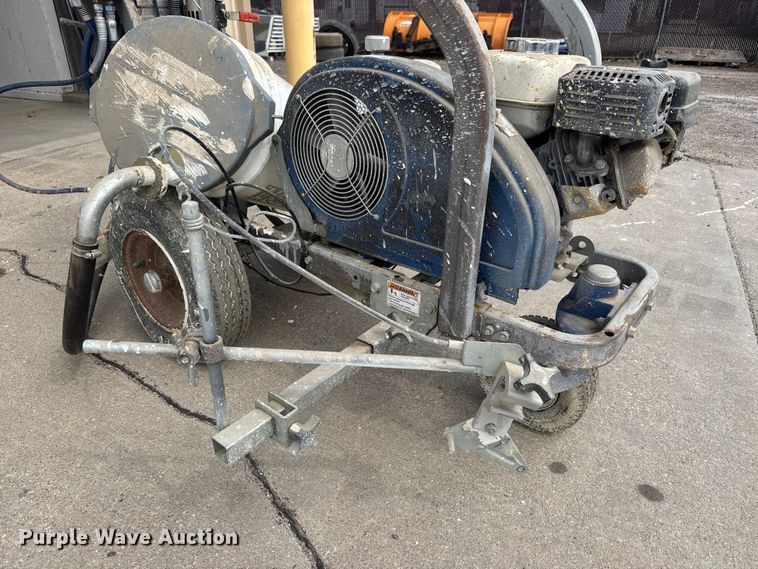 image for item ET1779 Graco Line Lazer 130HS paint striper