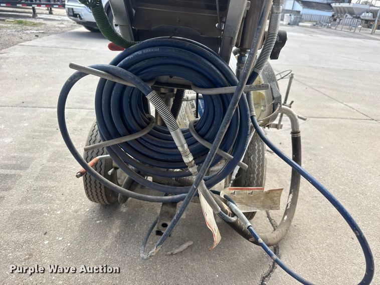 image for item ET1779 Graco Line Lazer 130HS paint striper