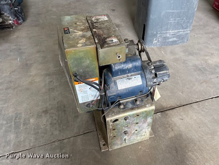 image for item ET1780 Elite chain driven gate opener