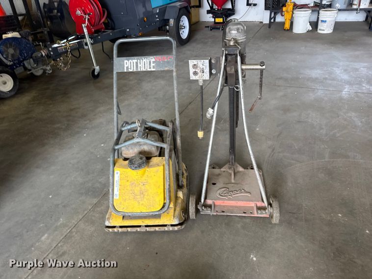 image for item ET1783 2016 Wacker Newson Viroplate WP1550AW-US plate compactor