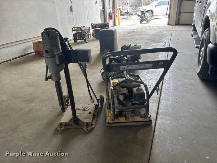 image for item ET1783 2016 Wacker Newson Viroplate WP1550AW-US plate compactor