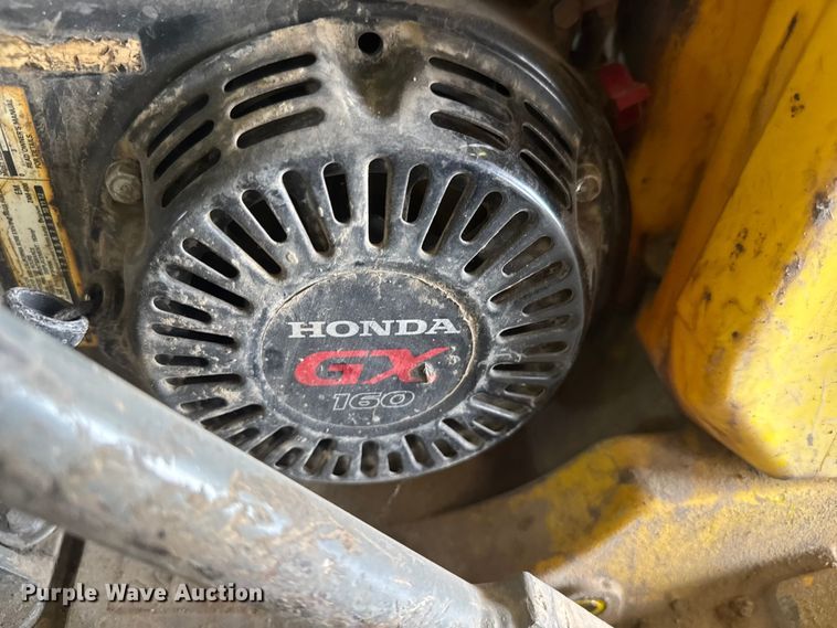 image for item ET1783 2016 Wacker Newson Viroplate WP1550AW-US plate compactor