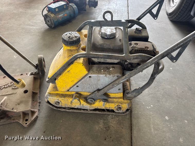 image for item ET1783 2016 Wacker Newson Viroplate WP1550AW-US plate compactor