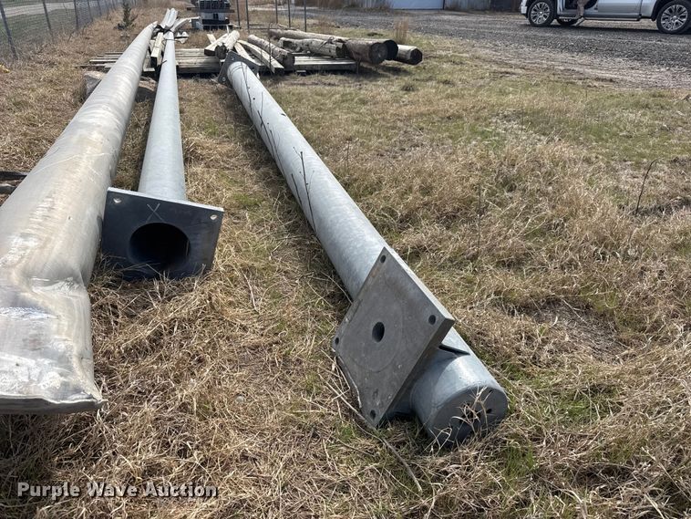 image for item ET1786 Traffics signal mast arm and pole