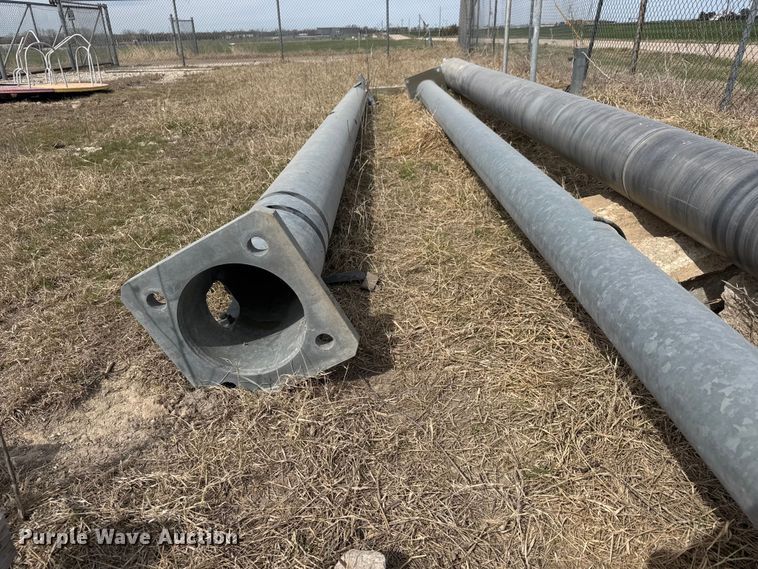 image for item ET1786 Traffics signal mast arm and pole