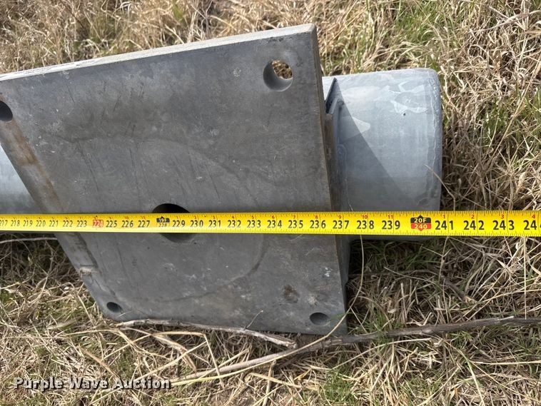 image for item ET1786 Traffics signal mast arm and pole