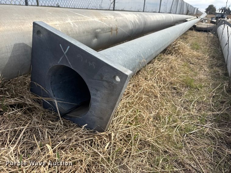 image for item ET1786 Traffics signal mast arm and pole