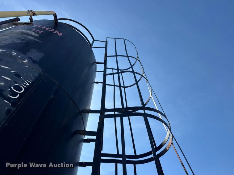 image for item ET1792 Crafco emulsion storage tank