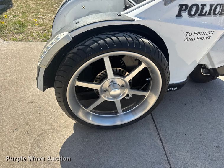 image for item ET1793 T3 Motion Patroller segway