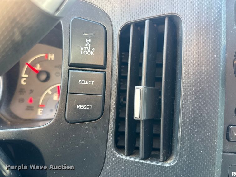 image for item ET1878 2007 Honda Ridgeline Ext. Cab pickup truck