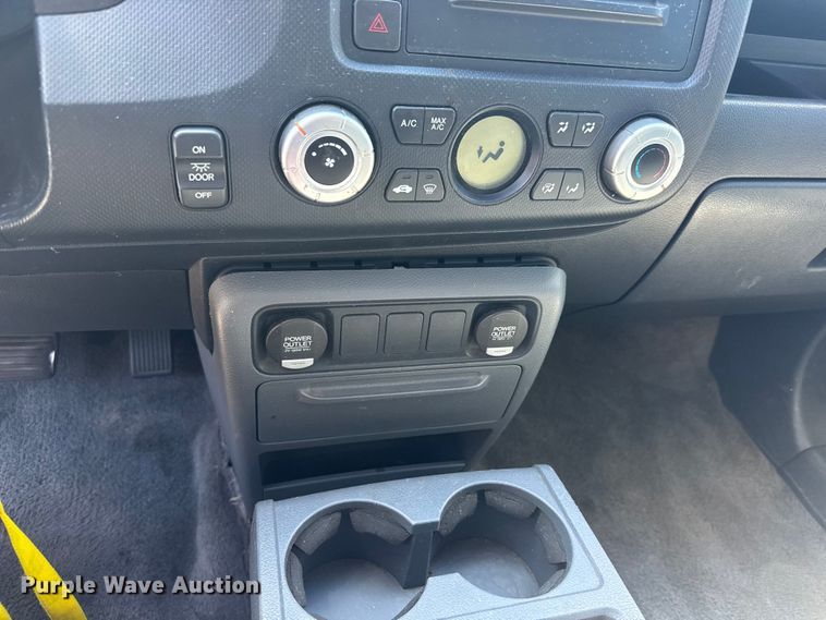 image for item ET1878 2007 Honda Ridgeline Ext. Cab pickup truck