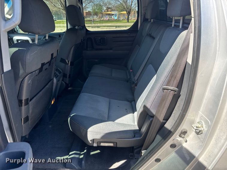 image for item ET1878 2007 Honda Ridgeline Ext. Cab pickup truck