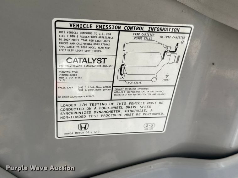 image for item ET1878 2007 Honda Ridgeline Ext. Cab pickup truck