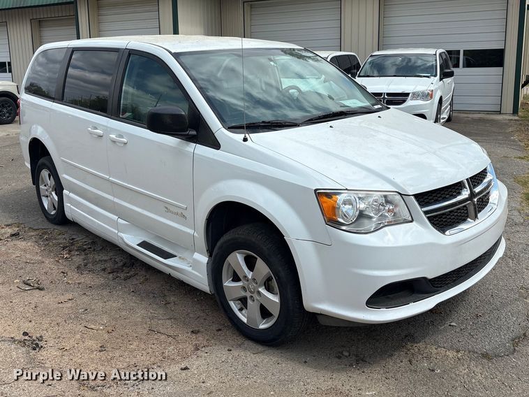 image for item EU0456 2016 Dodge Grand Caravan handicap accessible van