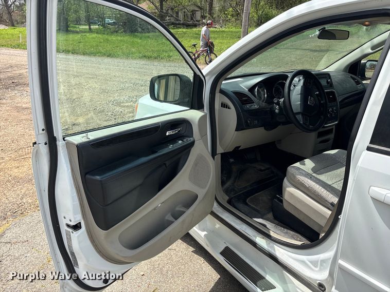 image for item EU0456 2016 Dodge Grand Caravan handicap accessible van