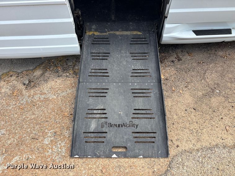 image for item EU0456 2016 Dodge Grand Caravan handicap accessible van