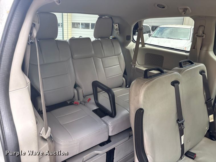 image for item EU0456 2016 Dodge Grand Caravan handicap accessible van