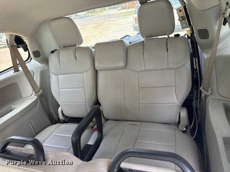 image for item EU0456 2016 Dodge Grand Caravan handicap accessible van