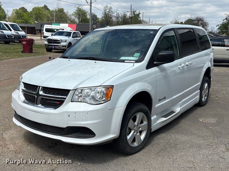 image for item EU0457 2018 Dodge Grand Caravan handicap accessible van