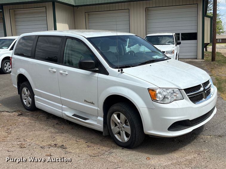 image for item EU0457 2018 Dodge Grand Caravan handicap accessible van