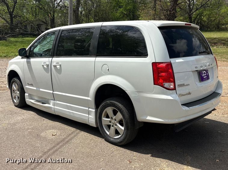 image for item EU0457 2018 Dodge Grand Caravan handicap accessible van