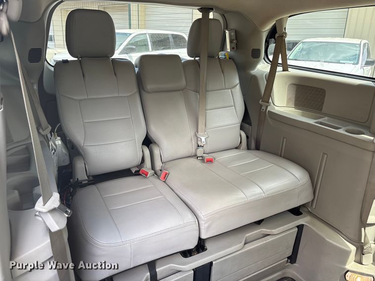 image for item EU0457 2018 Dodge Grand Caravan handicap accessible van