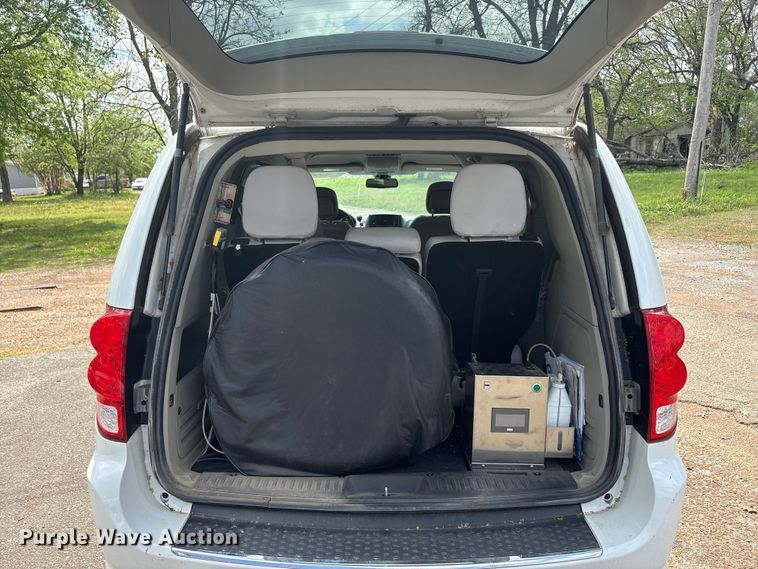 image for item EU0457 2018 Dodge Grand Caravan handicap accessible van