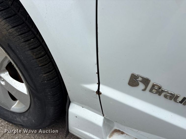 image for item EU0458 2018 Dodge Grand Caravan handicap accessible van