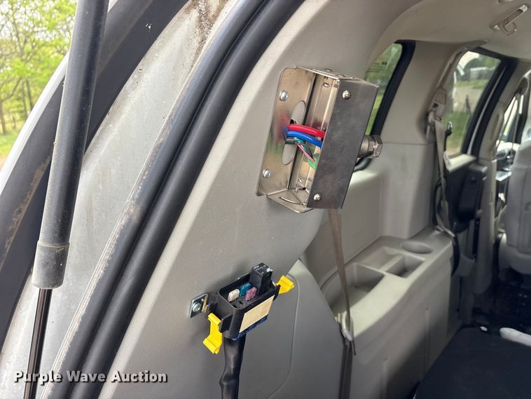 image for item EU0458 2018 Dodge Grand Caravan handicap accessible van