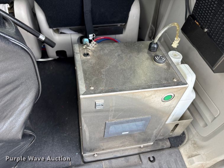 image for item EU0458 2018 Dodge Grand Caravan handicap accessible van