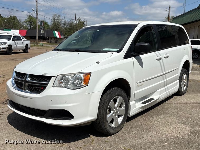 image for item EU0459 2016 Dodge Grand Caravan handicap accessible van