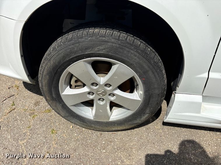 image for item EU0459 2016 Dodge Grand Caravan handicap accessible van