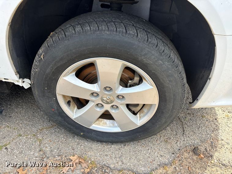 image for item EU0460 2016 Dodge Grand Caravan handicap accessible van