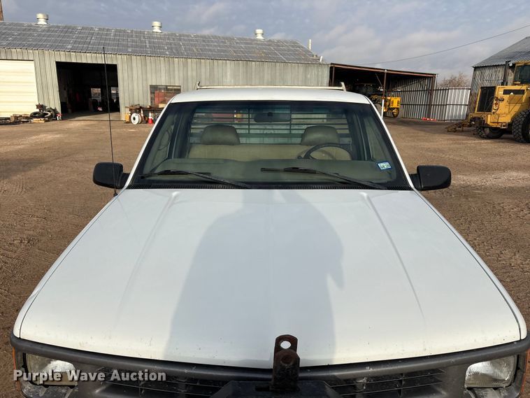 image for item EU4990 1998 Chevrolet C2500 pickup truck
