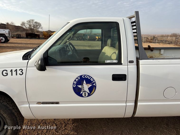 image for item EU4990 1998 Chevrolet C2500 pickup truck