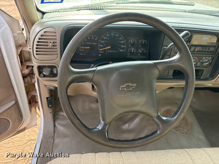image for item EU4990 1998 Chevrolet C2500 pickup truck