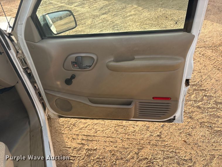 image for item EU4990 1998 Chevrolet C2500 pickup truck