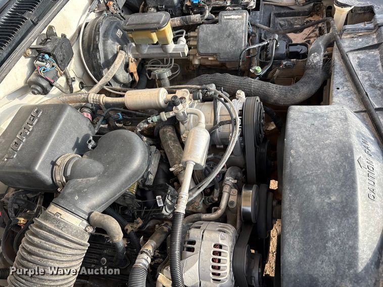 image for item EU4990 1998 Chevrolet C2500 pickup truck
