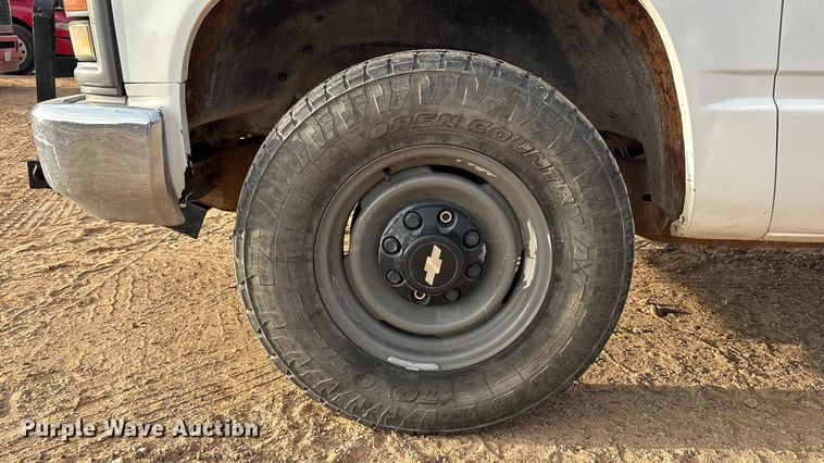 image for item EU4990 1998 Chevrolet C2500 pickup truck
