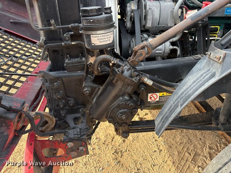 image for item EU4991 2007 Volvo VN semi truck