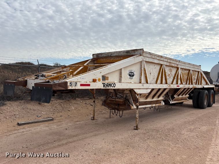 image for item EU4994 Ranch bottom dump trailer