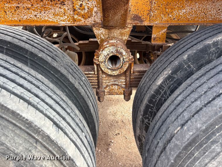 image for item EU4994 Ranch bottom dump trailer