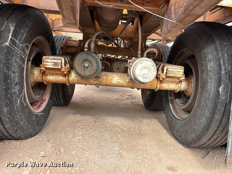 image for item EU4994 Ranch bottom dump trailer