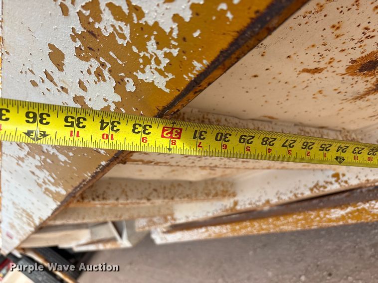 image for item EU4994 Ranch bottom dump trailer