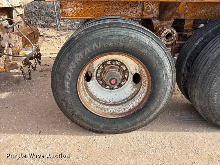 image for item EU4994 Ranch bottom dump trailer