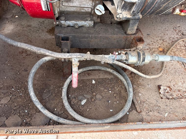 image for item EU4995 tank trailer