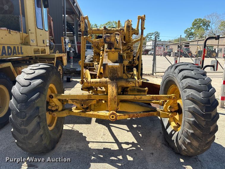 image for item EU7420 1964 Caterpillar 112F rigid frame motor grader