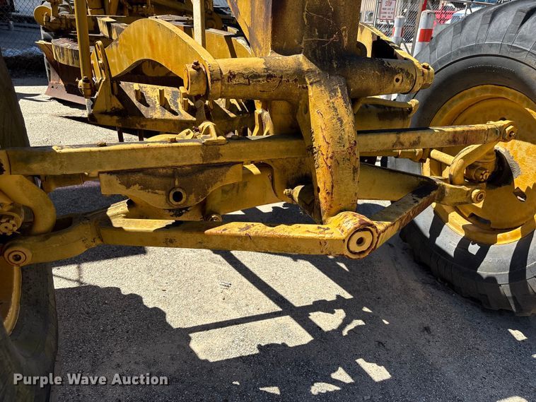 image for item EU7420 1964 Caterpillar 112F rigid frame motor grader